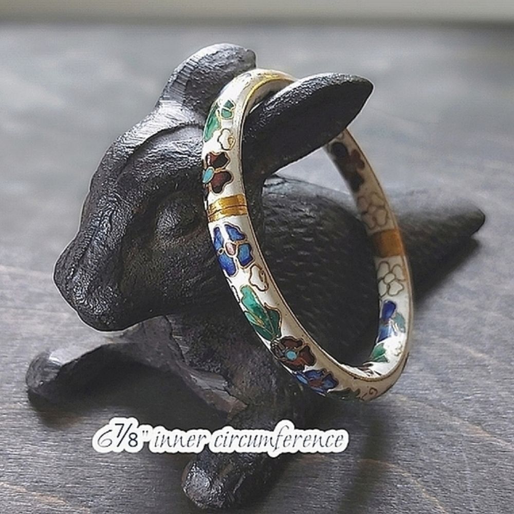 Vtg white floral cloisonné hinged bangle